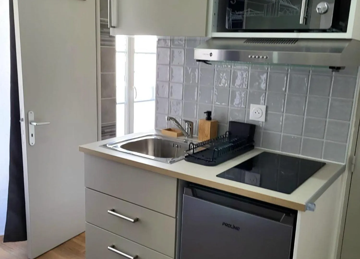 Hotel Residence A La Buttes Aux Cailles Paris 2*,  France