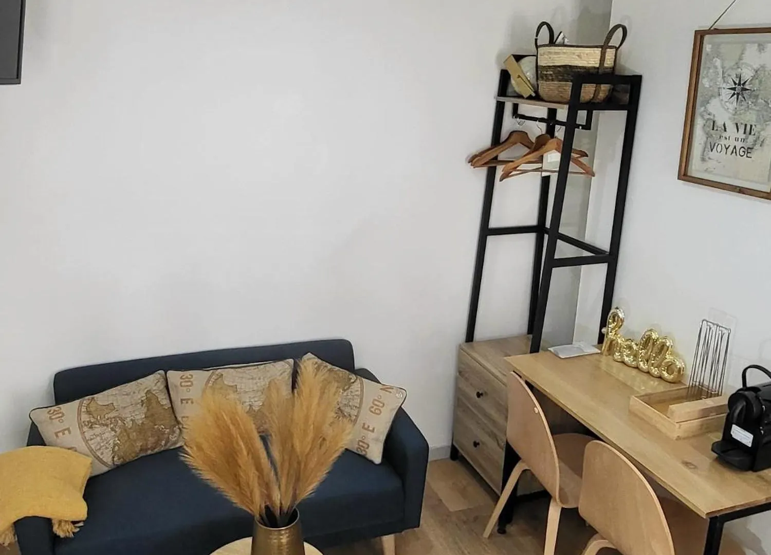 Hotel Residence A La Buttes Aux Cailles Paris 2*,