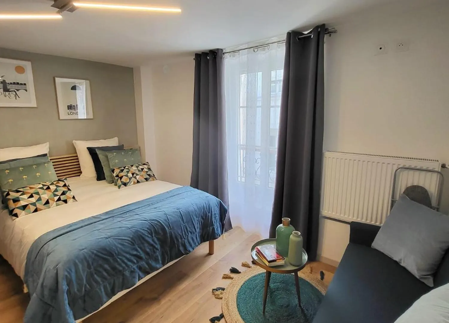 Hotel Residence A La Buttes Aux Cailles Paris 2*,