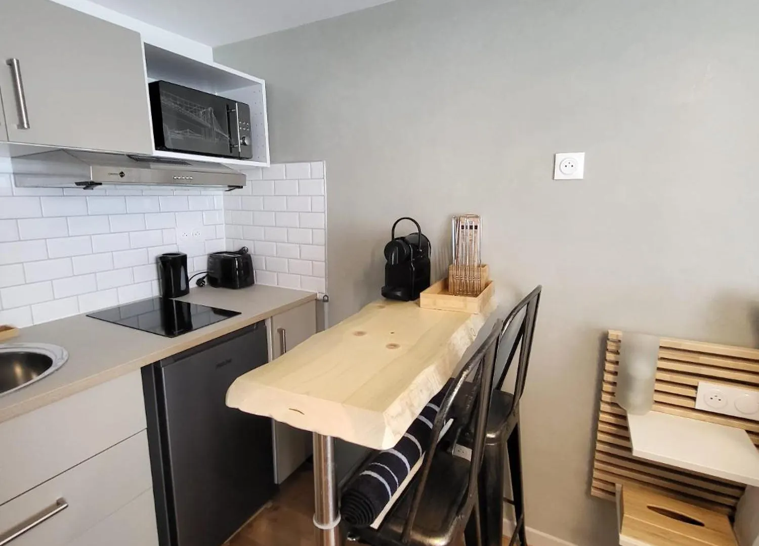 Hotel Residence A La Buttes Aux Cailles Paris Apart Otel