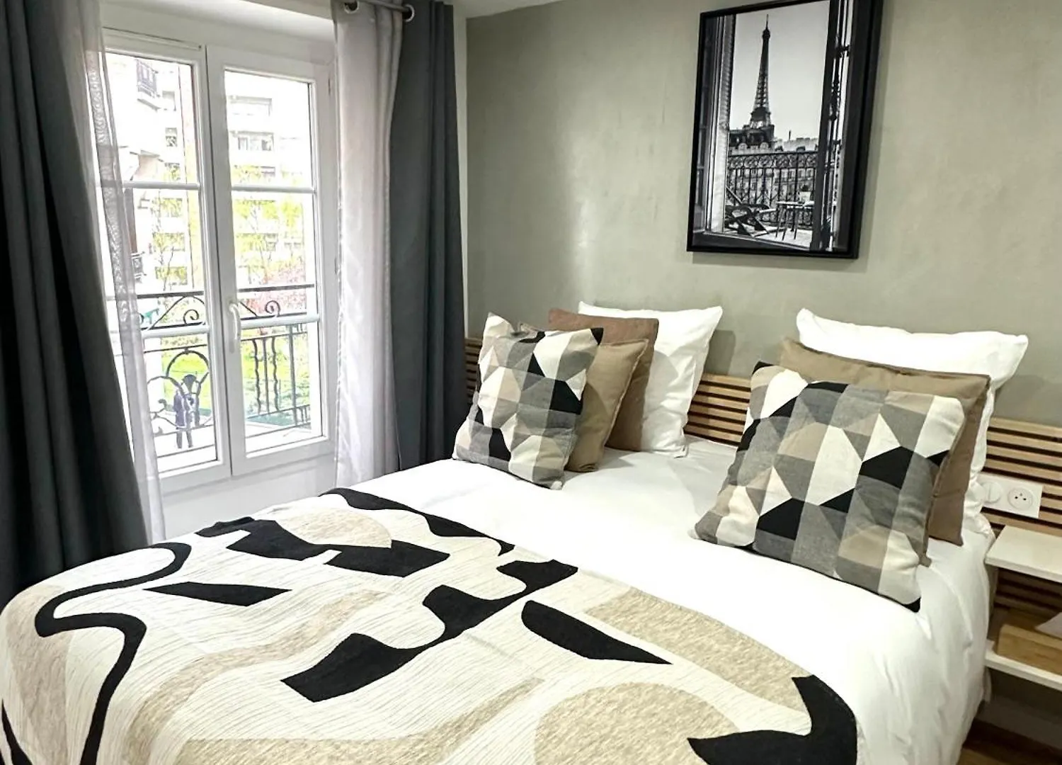 Hotel Residence A La Buttes Aux Cailles Paris Apart Otel
