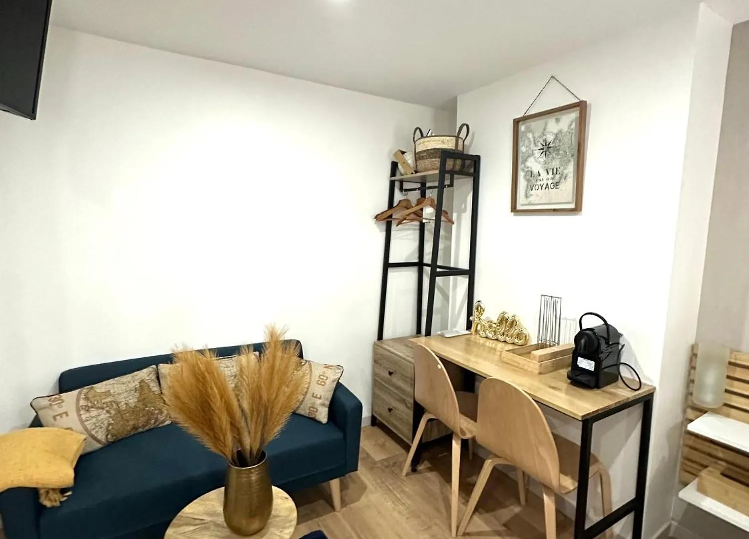 Hotel Residence A La Buttes Aux Cailles Paris Apart Otel